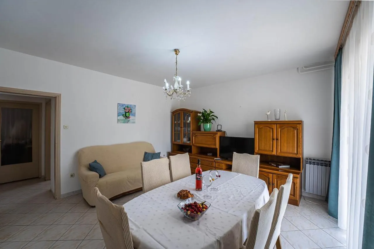 Apartman Ana Apartment Pula Croatia